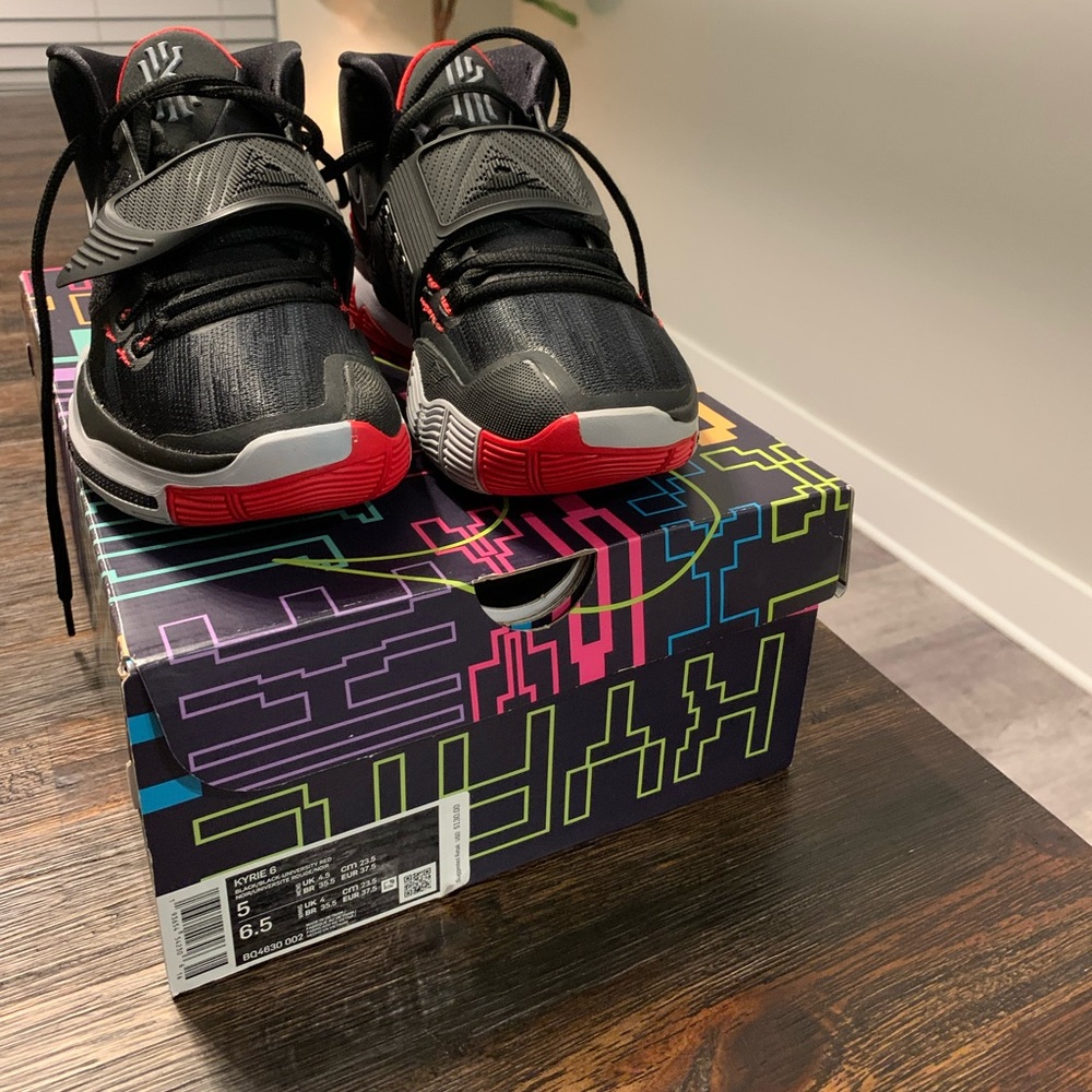Brand New & Last of its kind-Kylie 6